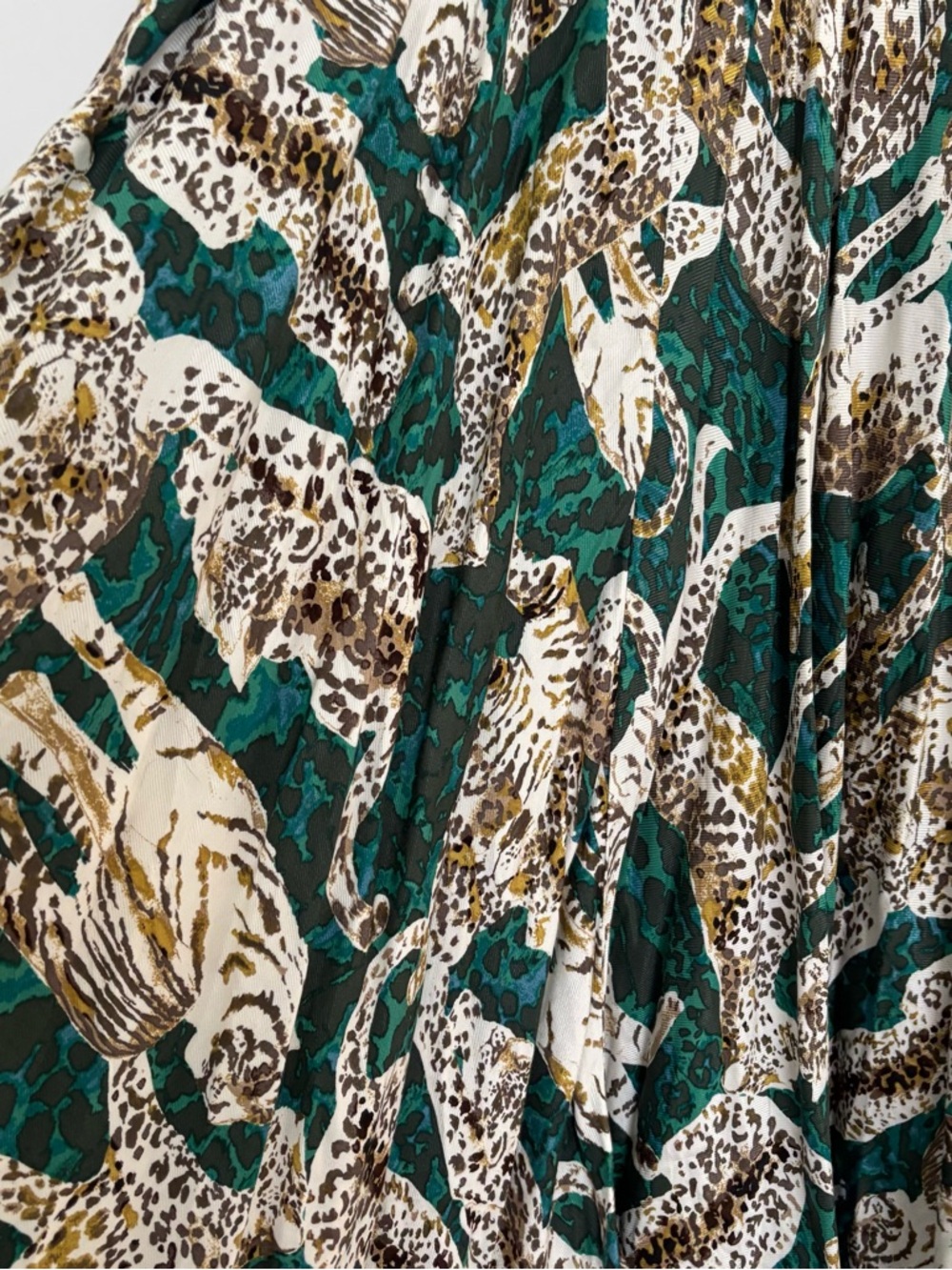 Anthropologie Maeve Contrast Button-Down Midi Dress - Picture 6 of 11